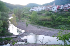 Ayódar desde el Paseo fluvial